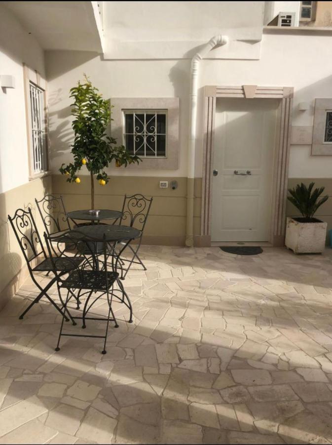 Casa Di Flo Leilighet Bari Eksteriør bilde