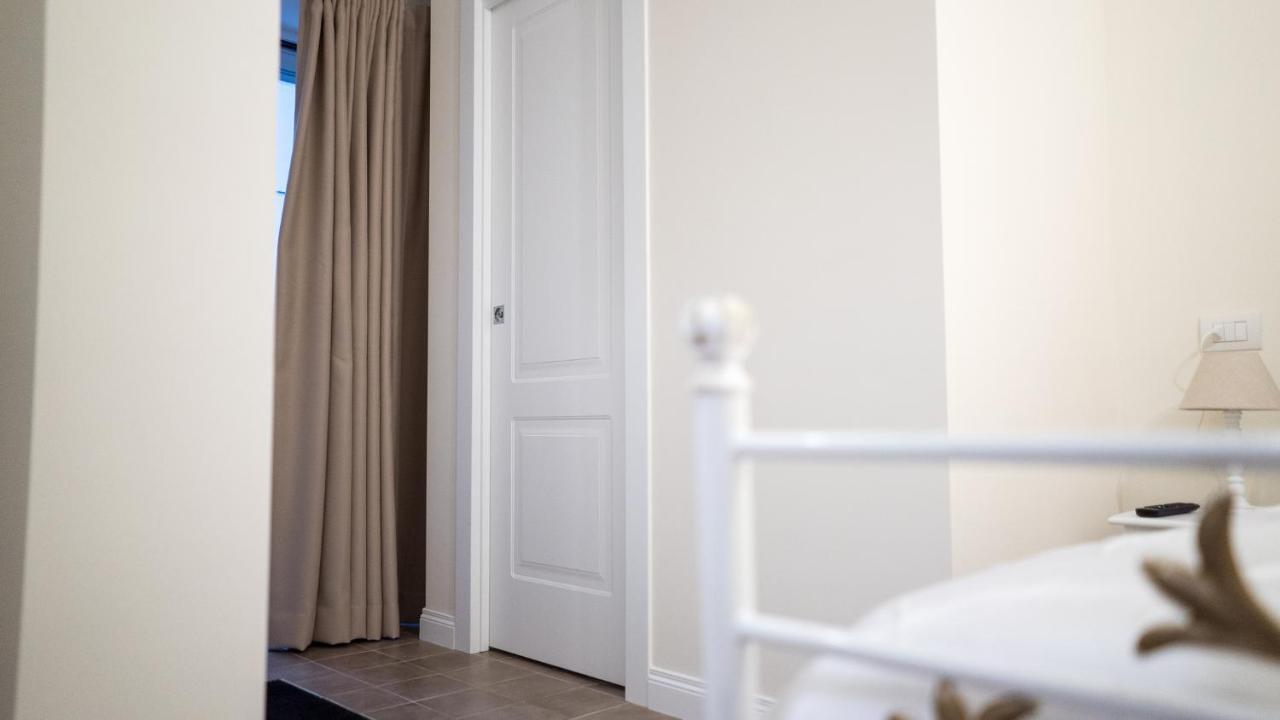 Casa Di Flo Leilighet Bari Eksteriør bilde